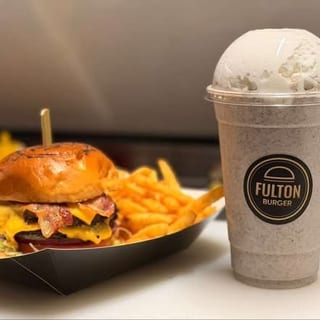 Kids Burger & Fries & Shake Bundle